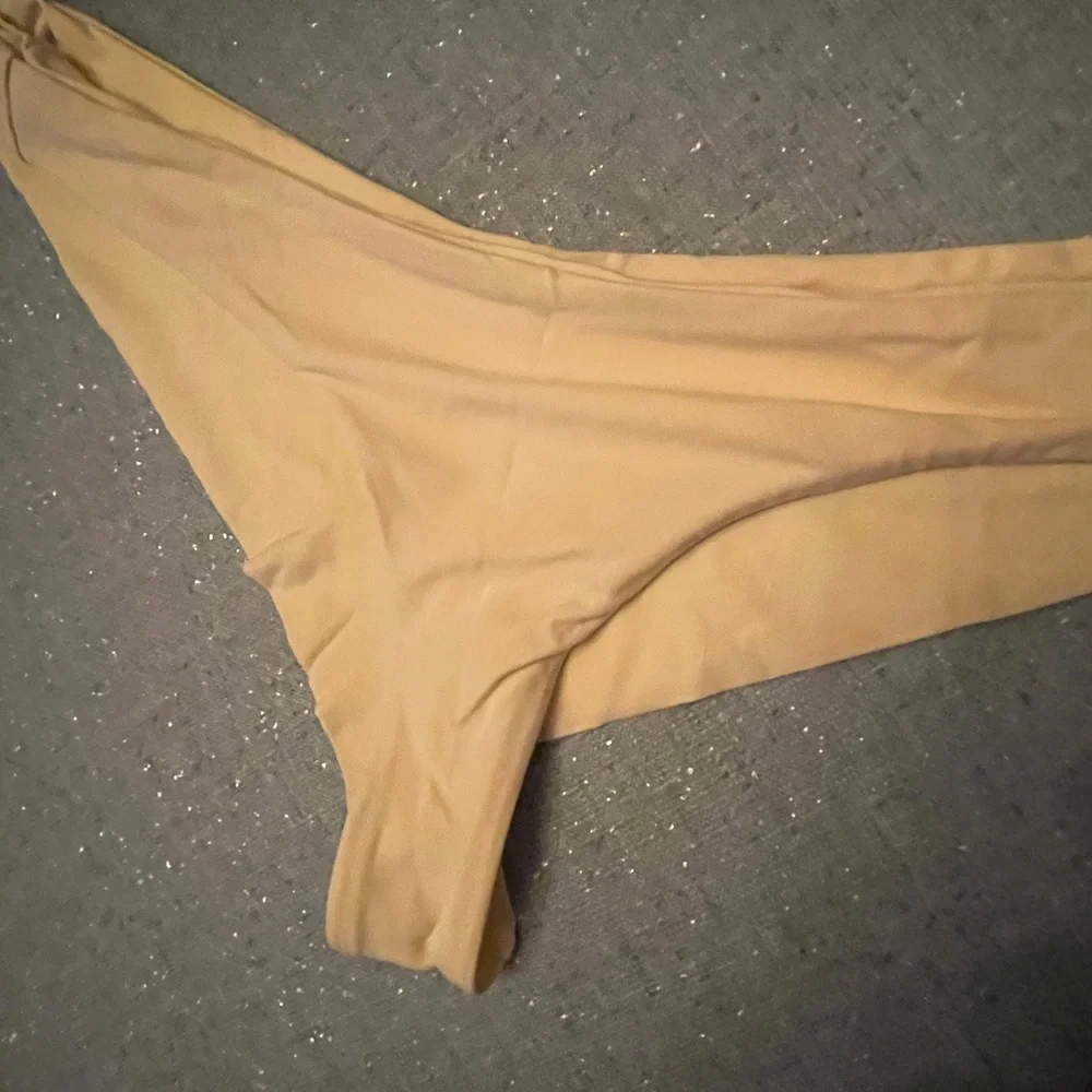 Frankie's Bikinis‎ Bottom